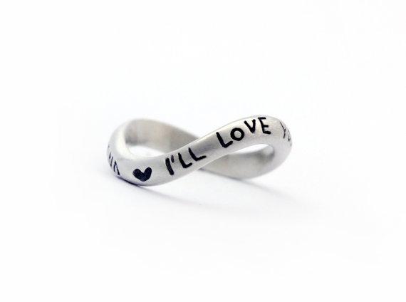 CraftLaunch's tweet image. Cute meets infinity. alludio.co/224325517/infi… (by @_Alludio)