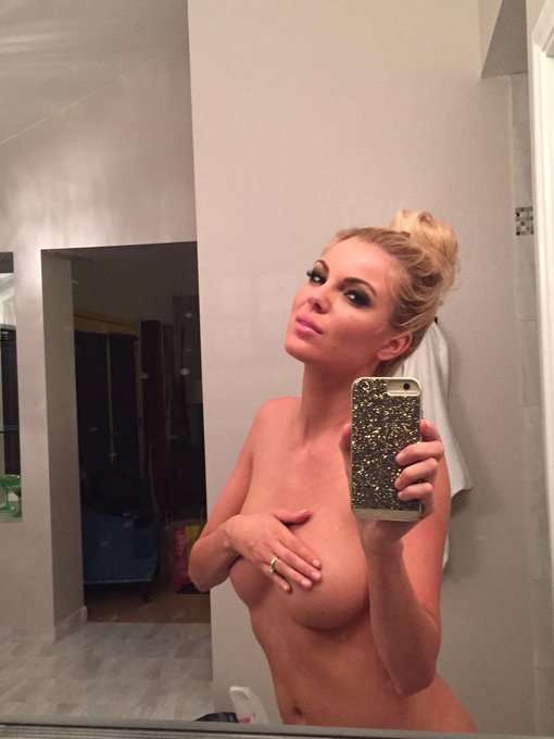 Is this frisky enough for #FriskyFriday 😉@Playboy @PlayboyPlus @PlayboyMX @PlayboyMagSA @Playboy_NL http://t<a href="/tag/friskyfriday"class="tags">#FriskyFriday</a><a class="tags" href="/tag/playboy">@playboy</a>