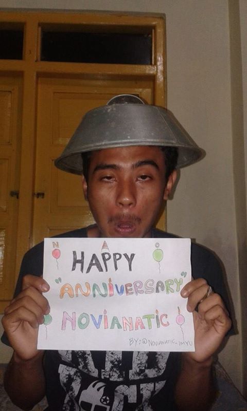 Nih foto selfie aku,,  moga aja menang :v @NovichibiOfc <a href="/Noeey_Chibi/">Novi Herlina</a> #KuisNovianatic