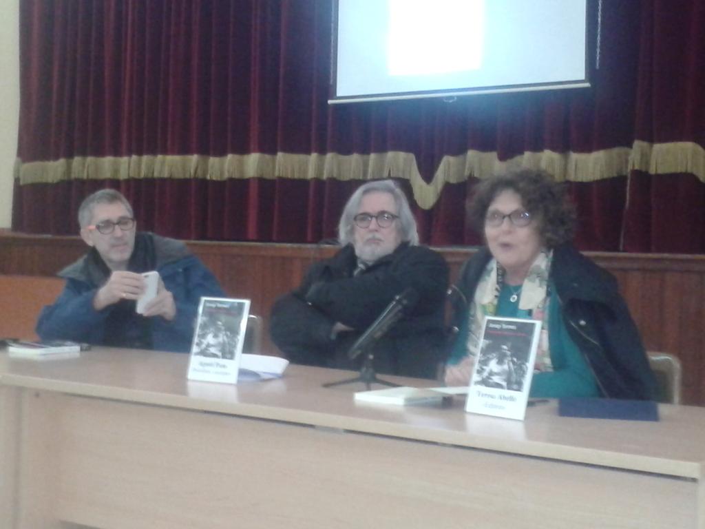 Agustí Pons, Teresa Abelló i <a href="/agusticolomines/">Agustí Colomines i Companys</a> a <a href="/lafatarella/">lafatarella</a> presentant el llibre de Josep Termes