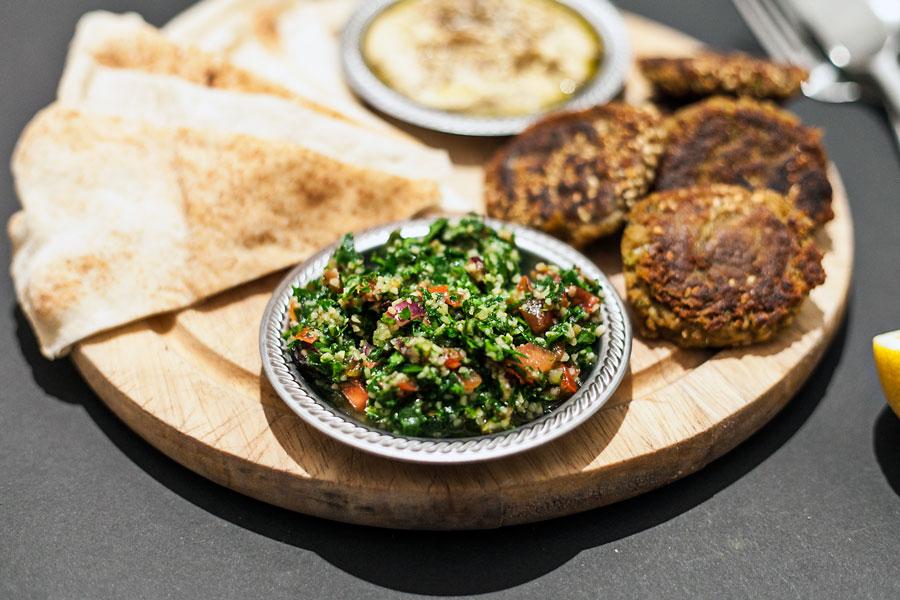 sharehouse_k's tweet image. Tasty tabbouleh! get the recipe here: sharehousekitchen.com/tabbouleh/