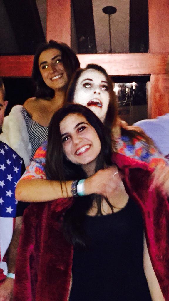 GabeInRegClass's tweet photo. When bae getting abducted/possessed @isabelmarchand http://t.co/YPTHR1Ip2M