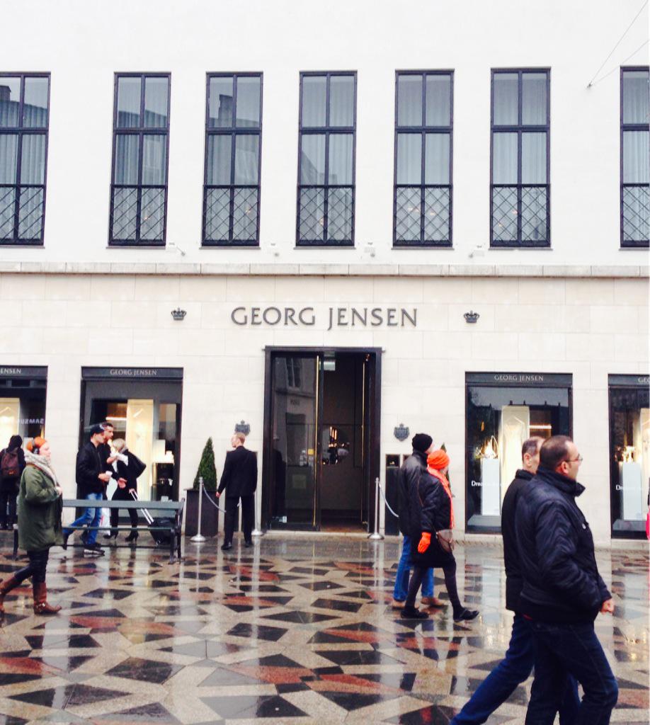 ImogenOates's tweet photo. Copenhagen.... A city of art and inspiration.. #georgjensen #royalgardens #museumoffineart beautiful!!! http://t.co/lVukKN7pZN