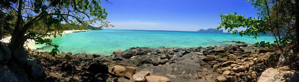joshcracknell's tweet photo. Beaches in Thailand look sexy everywhere http://t.co/dUipFg6qsG