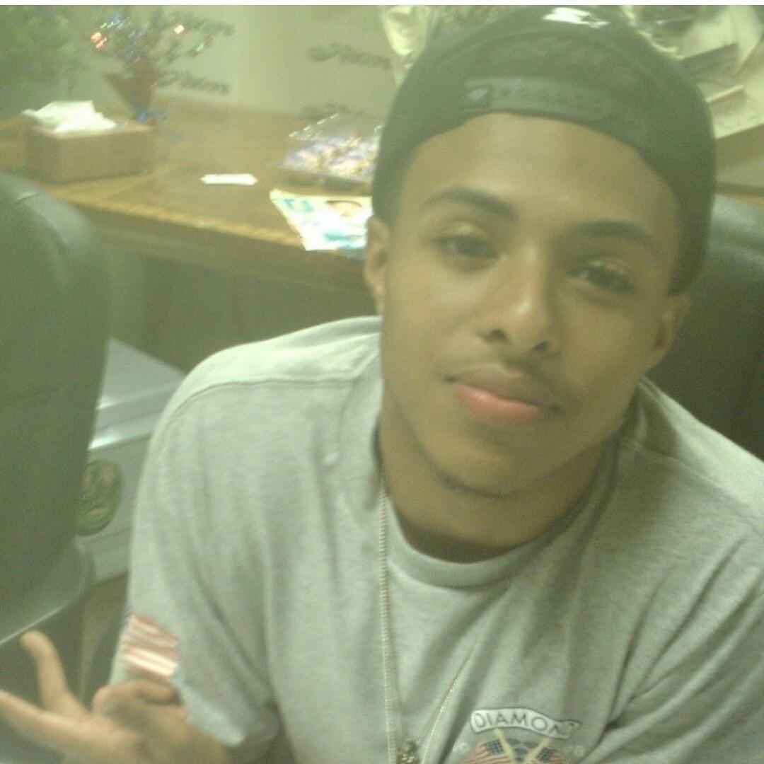 Good lawd take me back to this day. Happy birthday  