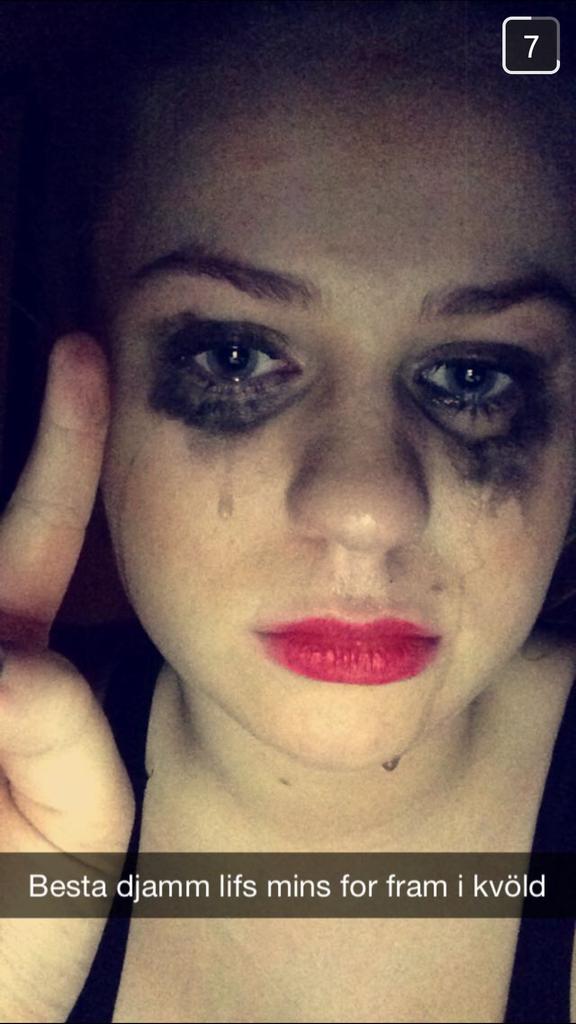 Vonandi verður betra djamm í kvöld hjá Sörunni