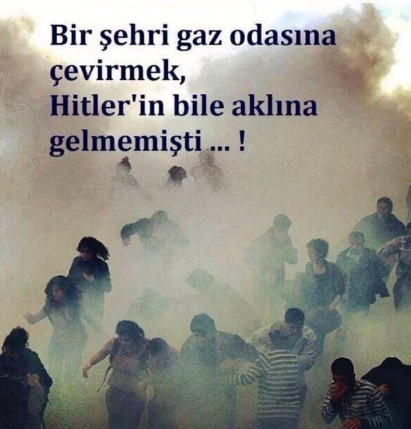 TYavuz1396's tweet photo. Merkel de çapulcuların yahudi piyonu olduğunu düşünüyor anlaşılan!
#DictatorMerkel http://t.co/q1V3edIATw