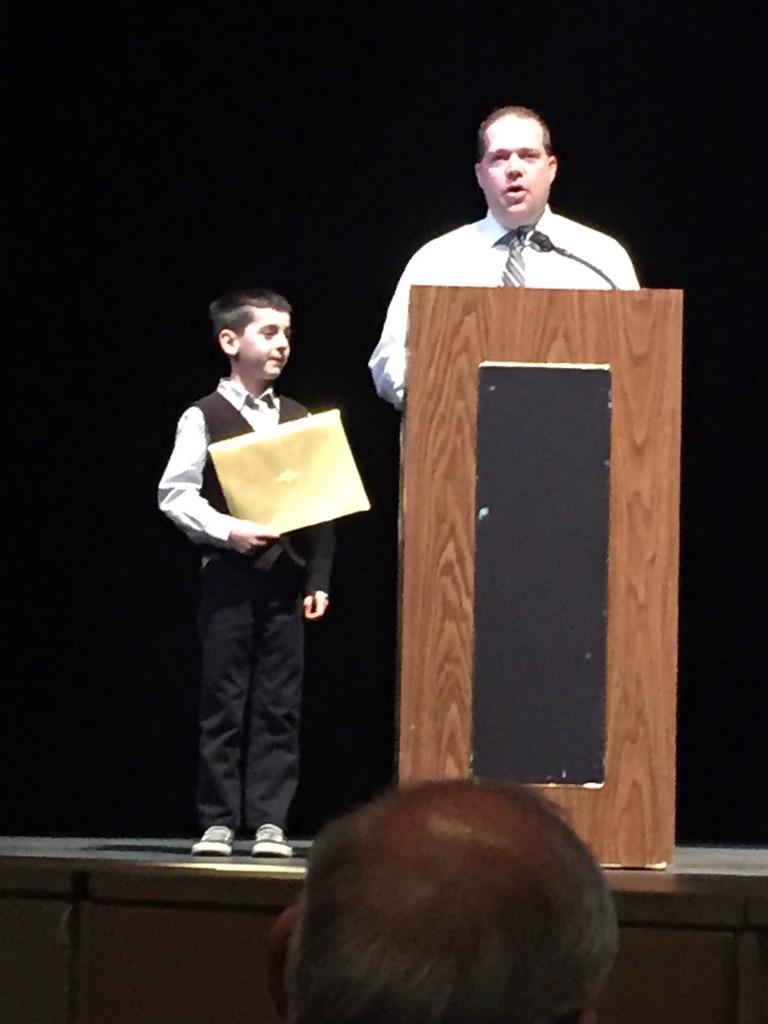 MayorBarnett's tweet photo. Proud to honor Christian Gojcaj with the Mayors Choice Award this week. Amazing artistic talent in @RochesterHills http://t.co/aB6KMX5LhB