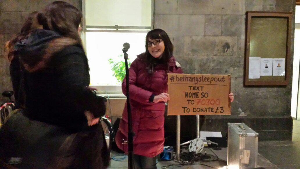 bethanychtrust's tweet photo. Our volunteer coordinator @Volunteers_BCT is a great adslady #BethanySleepout http://t.co/fyRezCw6WQ