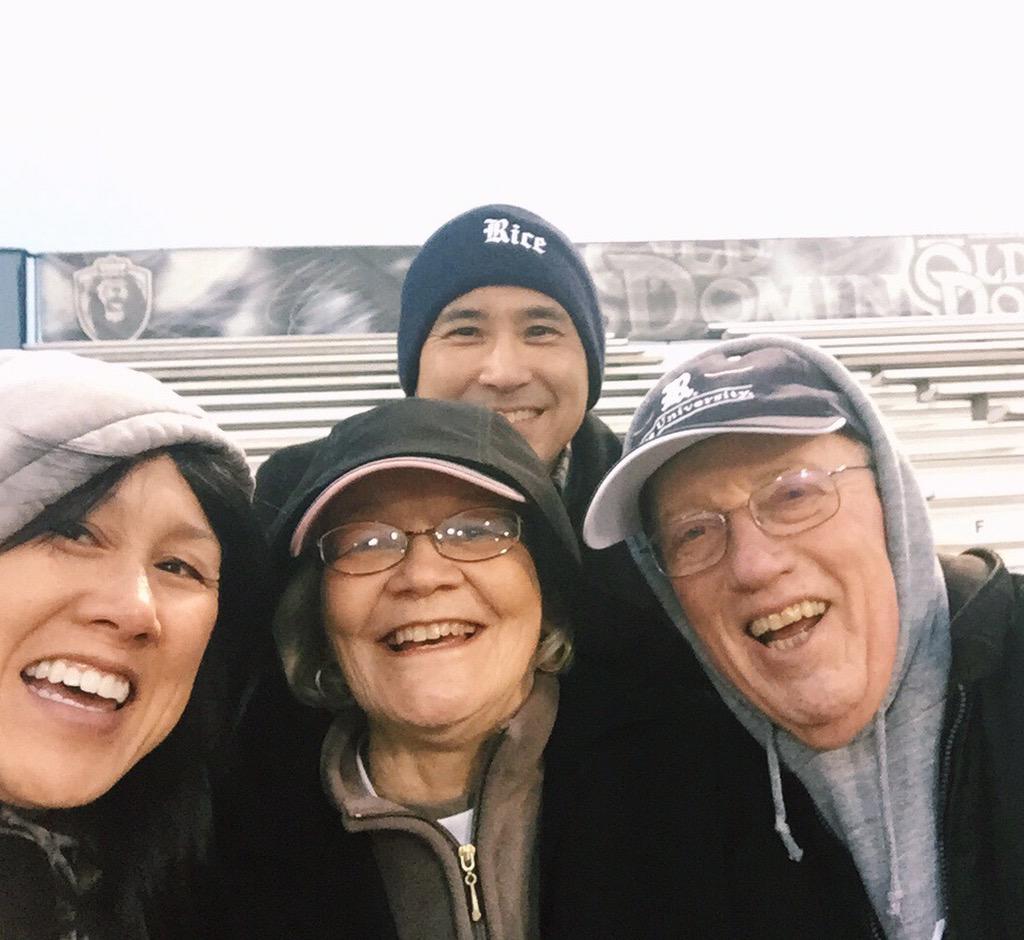 ttaura's tweet image. fOwl weather fans @RiceOwlsBSB @RiceAlumniDC @ricealumni @RiceOwlsdotcom