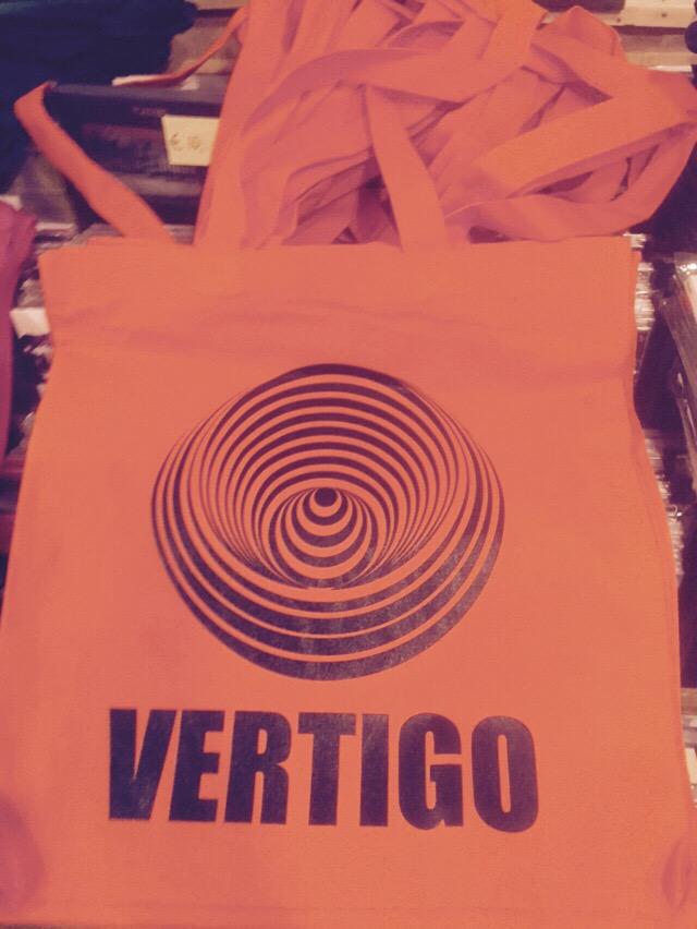 VariaworldNL's tweet image. Morgen elke vinylklant gratis Variaworld Vinyltas bij besteding van 40 euro