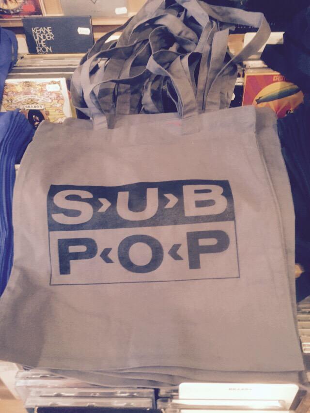 VariaworldNL's tweet image. Morgen elke vinylklant gratis Variaworld Vinyltas bij besteding van 40 euro