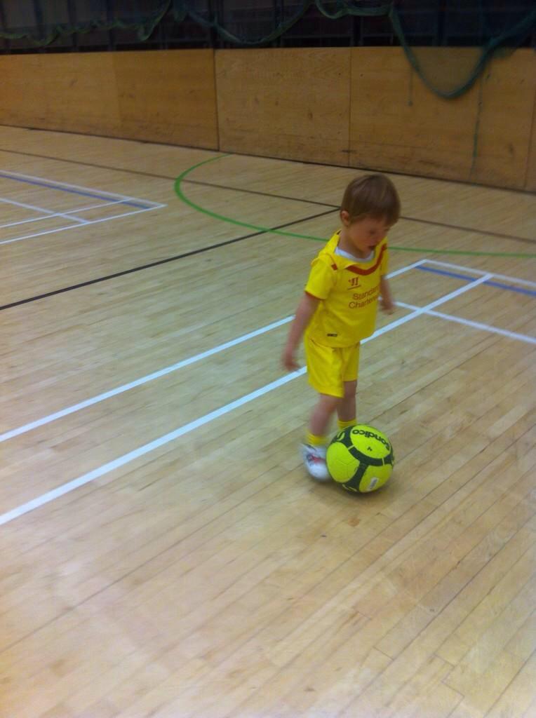 LivingWithFin's tweet image. Happy World Downs Syndrome Awareness Week from Fin &amp;amp; his mate Mario. #WDSD15