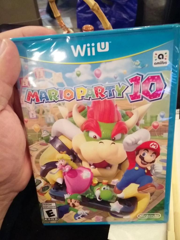 ChaoticFate00's tweet photo. @MyPandaAssassin @petracat09 @thePixxel grabbed this today and have some friends coming by to play today #streamingit http://t.co/hSJF6BoTtR