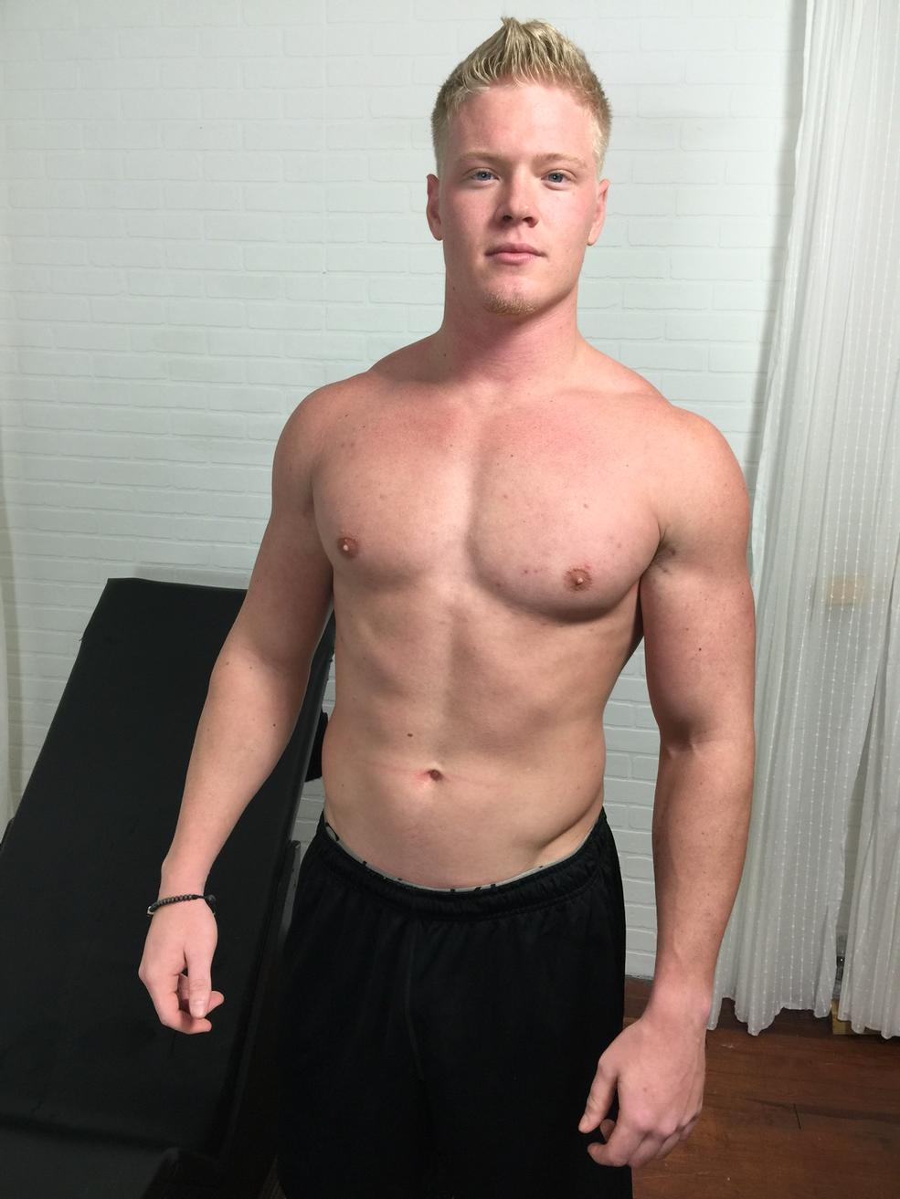 CAkUTZgWMAEfQ11.jpg:large