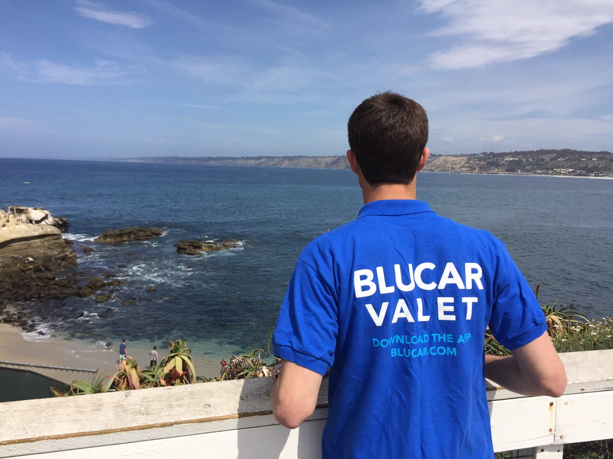 BluCarApp's tweet photo. Hey San Diego, BluCar is ready to take the hassle out of parking for you! Get the App http://t.co/KybSpYwRyA
#Blucar http://t.co/NuttqwBC1t