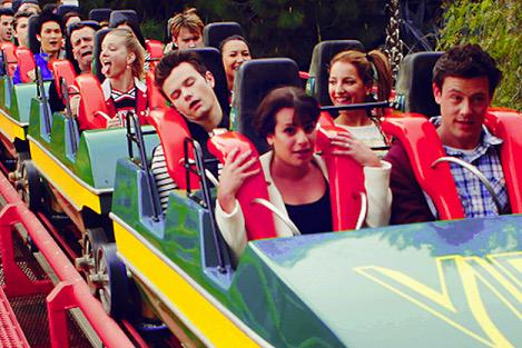 PrettyLittle_L's tweet photo. Ainda to pensando o que vou fazer sem isso tudo 😭😭 We Are The Glee Club 💗 http://t.co/AIgAoMVZ9B