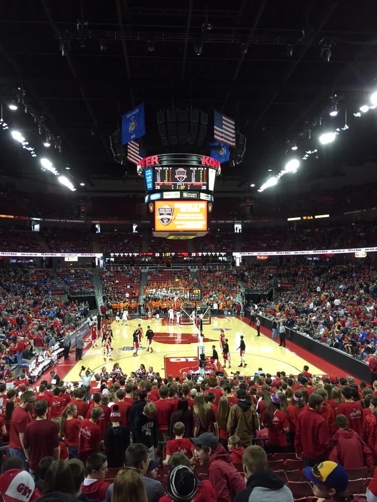 Go Viking! Second half about to start. #State