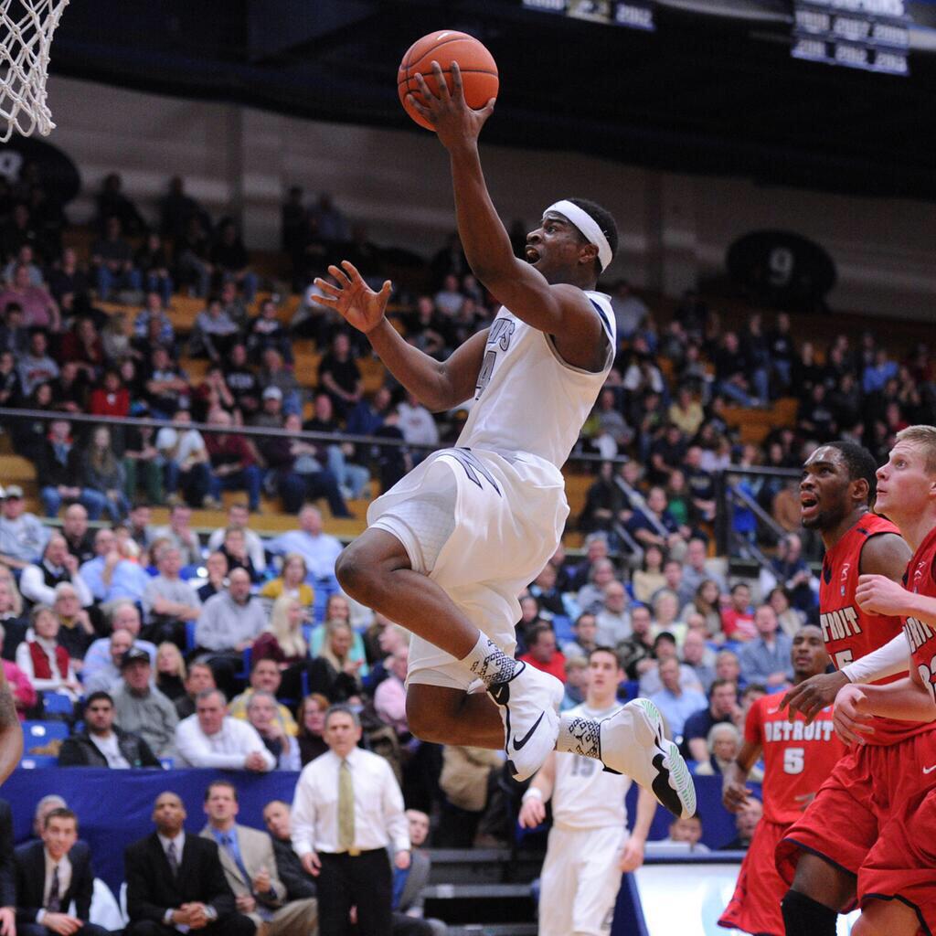 D Tigers Nigeria Basketball On Twitter Akron Senior Guard Deji Ibitayo D Ibitayo4 Has Expressed Interest In Playing For Nigeria This Summer If We Qualify Http T Co Fw72julzm0