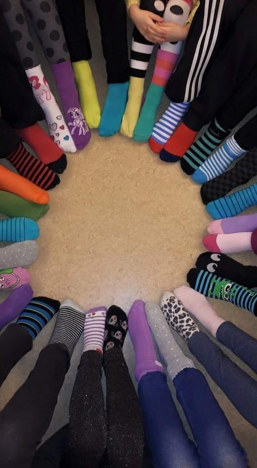 Milimanie's tweet image. Today Sweden #RockedTheSocks to support children with #DownsSyndrome #DifferentSocks #ItsOkToBeDifferent #United