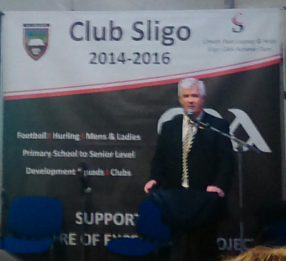 Marie_Casserly's tweet photo. Centre of Excellence phase 1&amp;2 complete, lights on, very impressive @sligogaa @ClubSligo #GAA #SligoSport #Community http://t.co/7ZHpwF3i8E