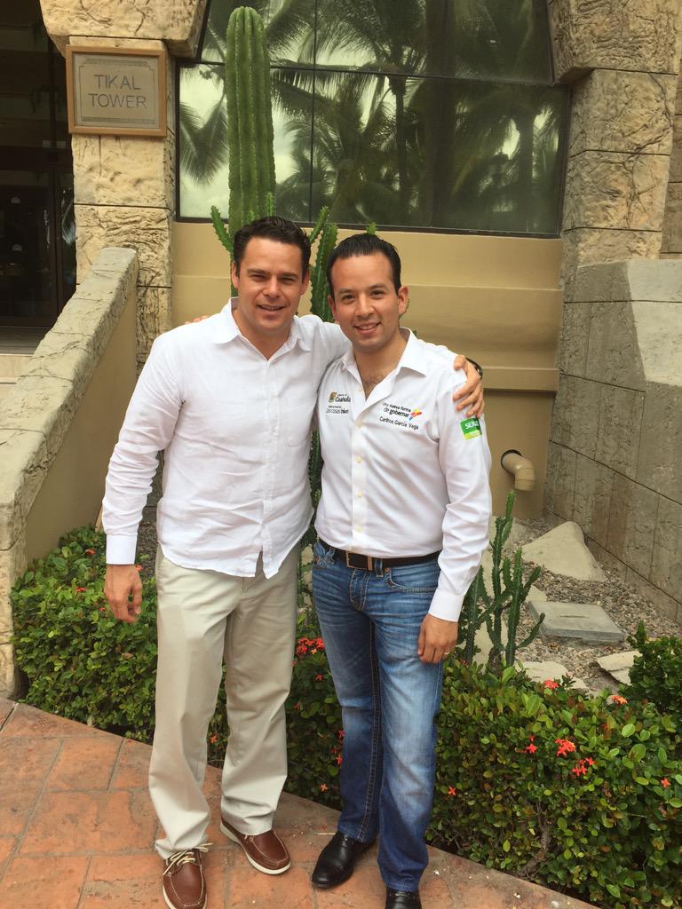 CarlosGaVe's tweet photo. Grandes proyectos de Juventud vienen a #Coahuila gracias al apoyo de @RomeroCoello y @ImjuveMX http://t.co/MoiPIqYvnV