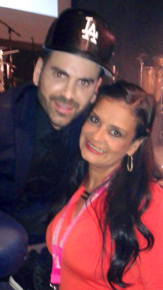 DrJewels8's tweet photo. #GDZOficial #Hispanicize2015 #Hisp15 #Hispz15 #nbl15 #@Jomarigoyso @DrJewels8 #latinopower #positivethoughts #hosting http://t.co/7wH9eLbH5J
