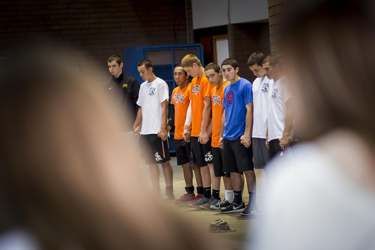 picturebilly's tweet photo. Corona del Sol students come together praying for Ridge Vanderbur fighting bloodstream cancer. #PRAYFORRIDGE http://t.co/LBkPWGwYET
