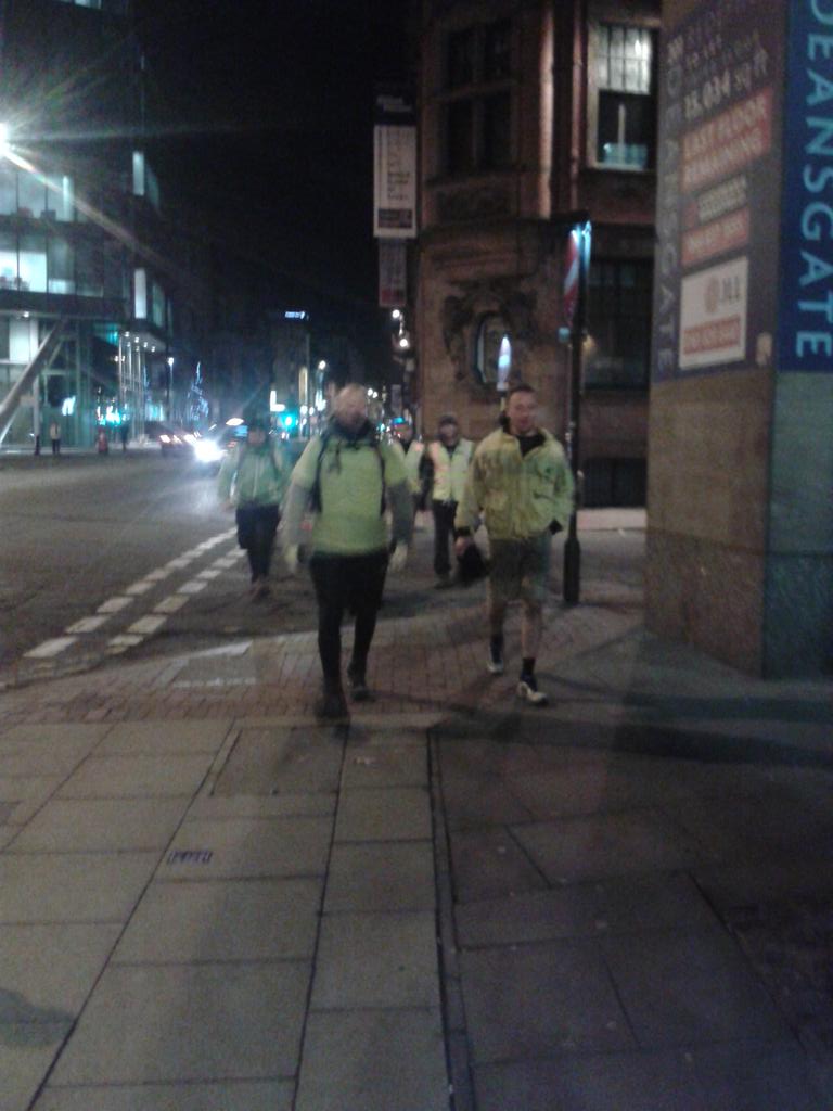 MellorsLisa's tweet photo. Amazing people, amazing effort, congratulations you did it! #tdwalks http://t.co/dQPMbXFx5K
