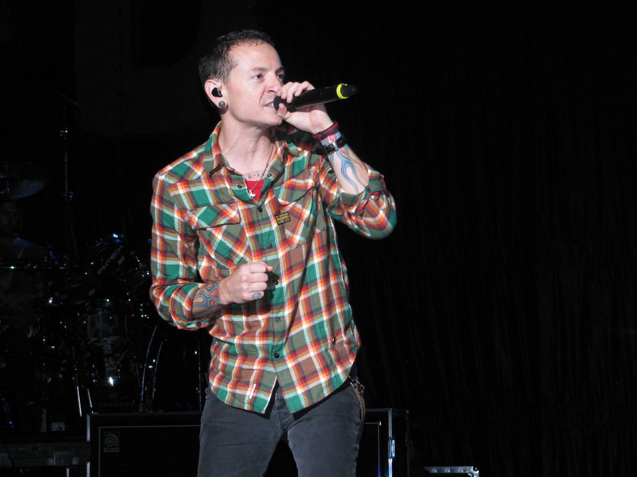 Happy Birthday, to \s Chester Bennington!   