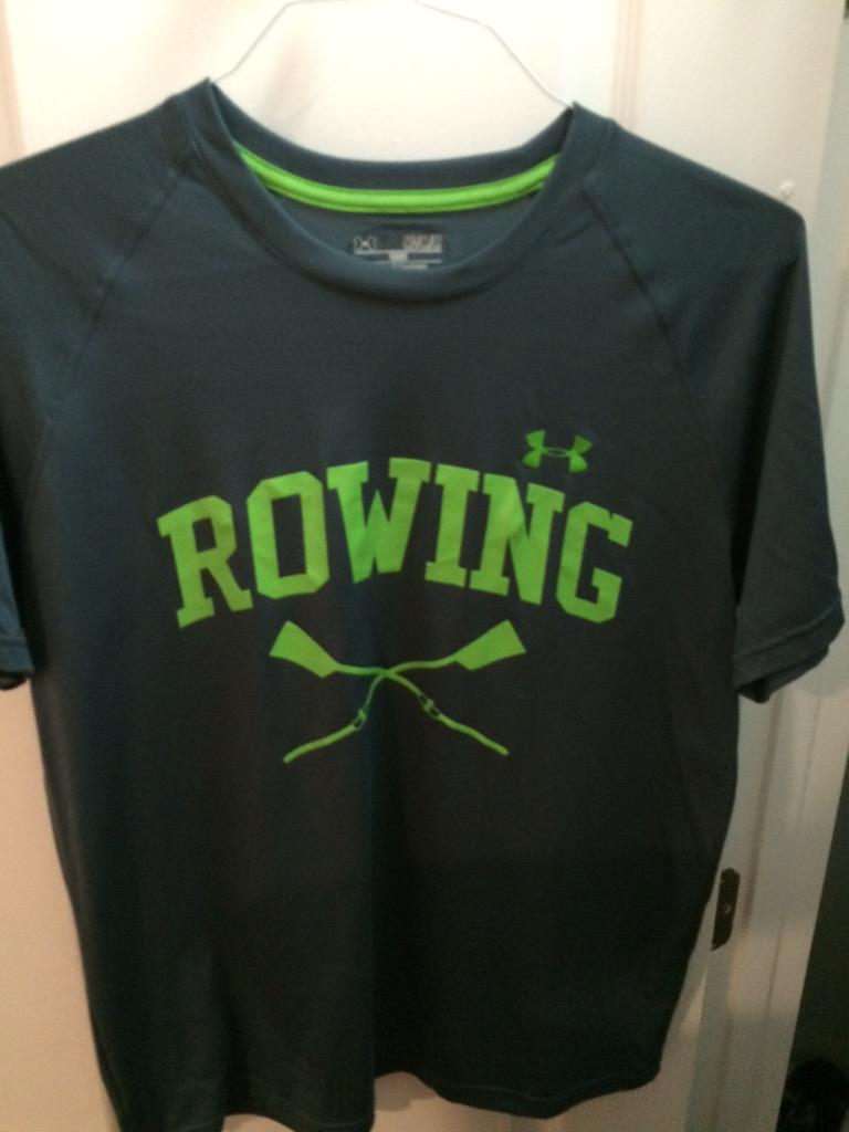 Twerking_rower's tweet photo. The blue and the green are mediums and the Orange is a small!! Hmu if you want to buy them! http://t.co/UNCHAjskiV