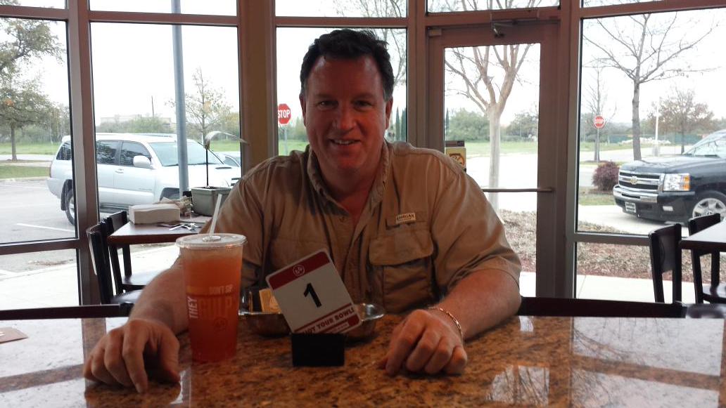 KevinGallivan's tweet photo. #HealthKwest #genghisgrillad Thank you for my green tea! I am addicted. http://t.co/zUdGWAdjUf