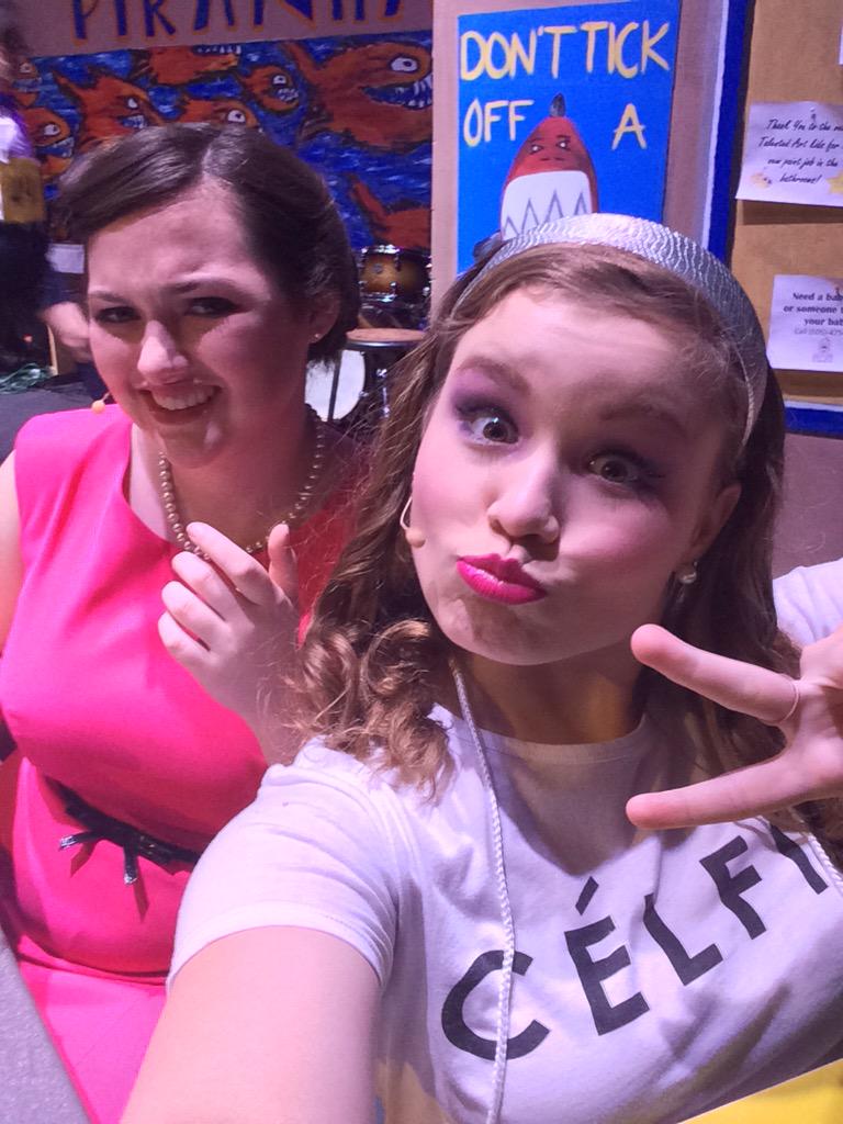 putnamselfies's tweet photo. Selfie with Ms. Peretti!!! #morelikemisspretti #lol #life #is #pandemonium 😱😱😱😱 http://t.co/4ntJtdJlkd