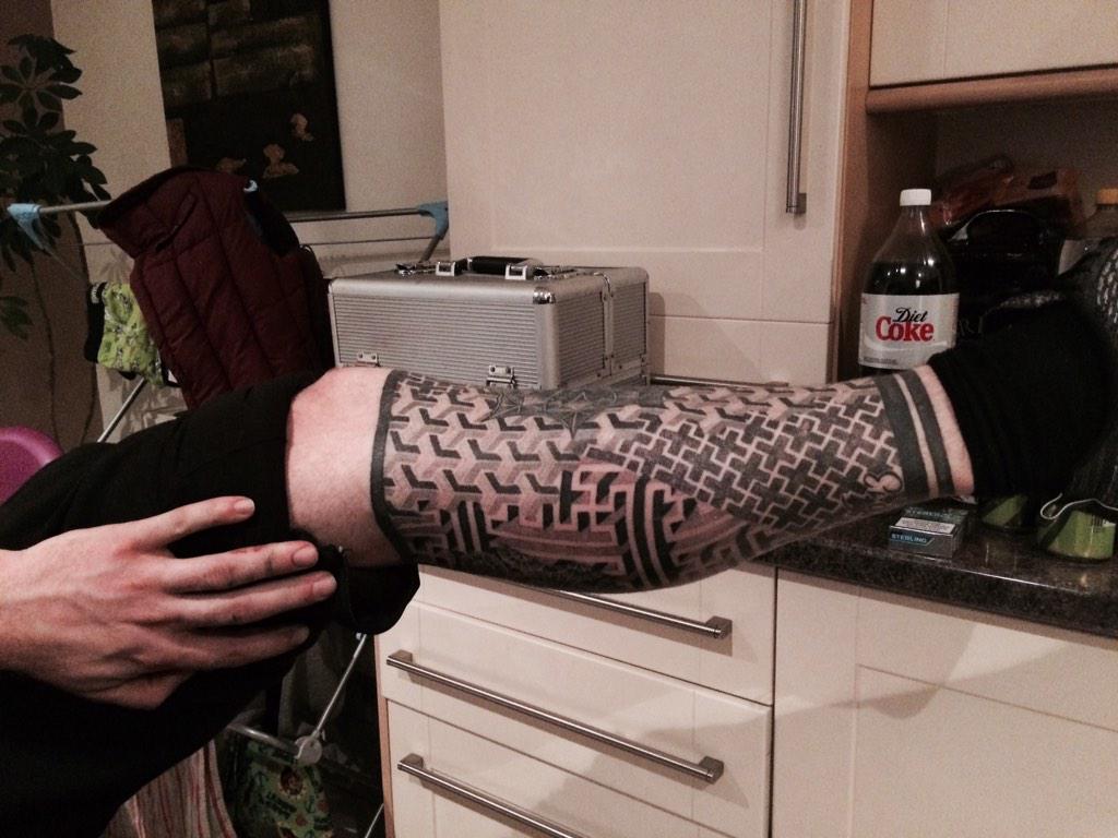 gaz_zer's tweet photo. @robwilliamson78 sickest piece he's done so far, only gonna get sicker!! @SouthCoastInkTS http://t.co/loFqD1q0XT