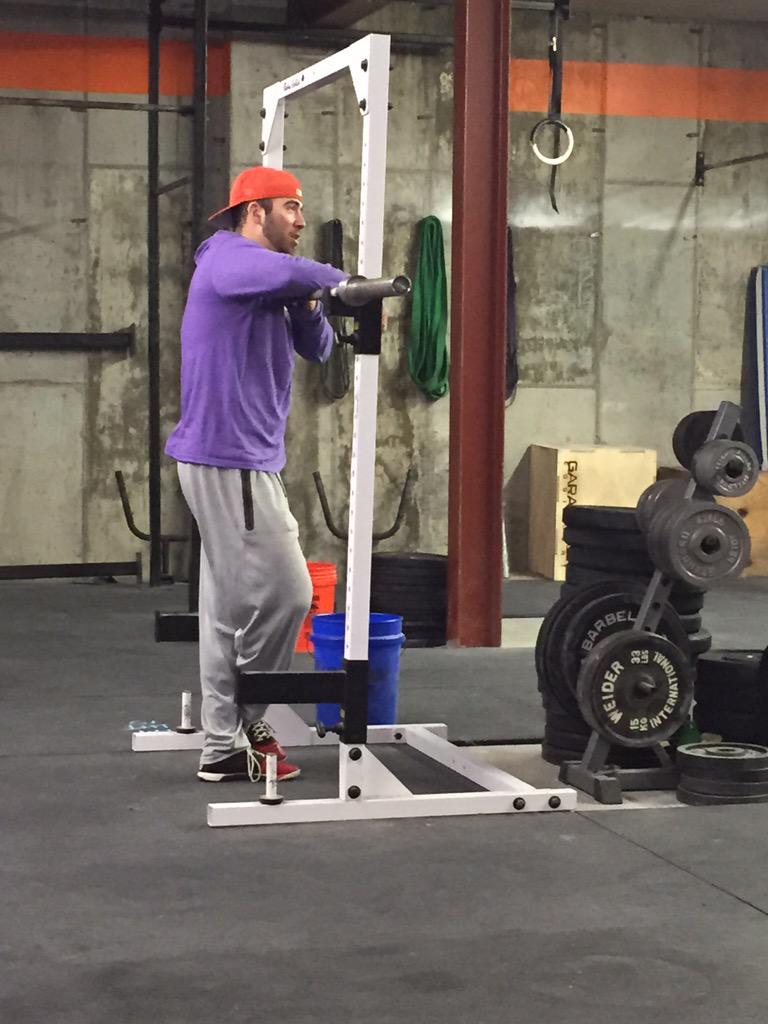 crossfitnest's tweet photo. Watching everyone's form like a hawk!!! Good reps with good form = low risk for injury. Stay safe and stay fit!! http://t.co/SNDGT43mMT