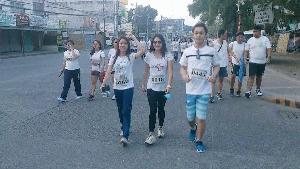 happynizzz's tweet photo. #runforthenextgeneration #funwalk #hsfriends π·π£π @neseley @helloimav @yad http://t.co/wKszPlSYKy