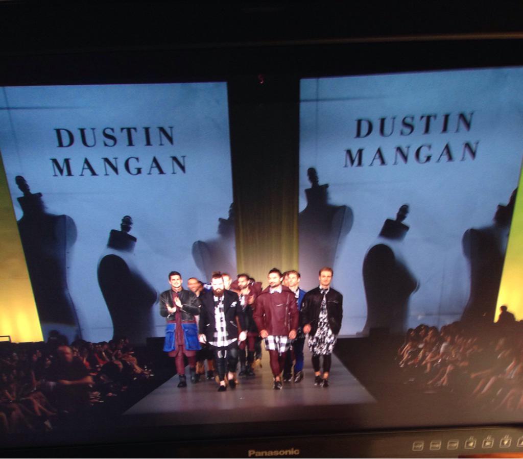 liesegardner's tweet image. Imagine the sound of 3K girls screaming right now! #FIDMDebut2015 #topknots #lumbersexual @FIDM