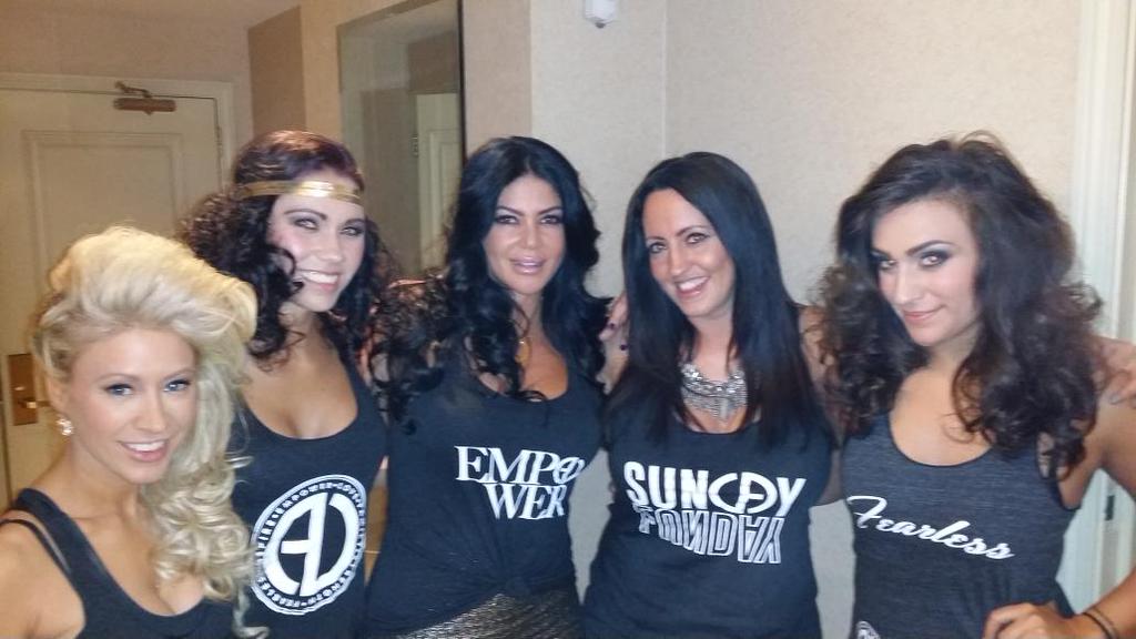 GinaMZimmerman's tweet photo. @DiMicheleAlicia I had a great time and hope to see you #again girl :p http://t.co/ckqnqcHRQ9