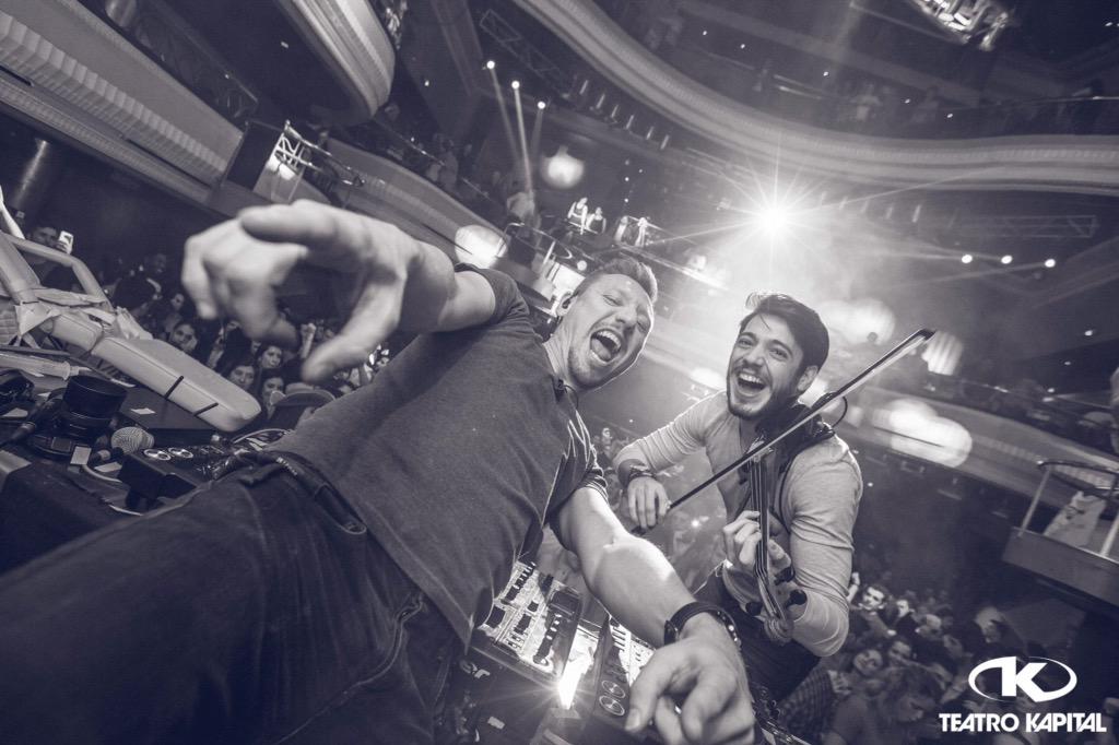 KikeSpace_'s tweet photo. Mañana nos vemos en @kapital_young con fieston de la mano de @grupococoloco. La liamos? http://t.co/7iNW0aynHs
