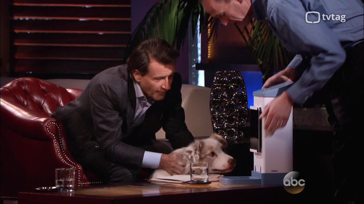 tvtagSharkTank's tweet photo. Well, look who is the big dog person! @robertherjavec #SharkTank #SharkTankNation http://t.co/P6Ldx6igAE