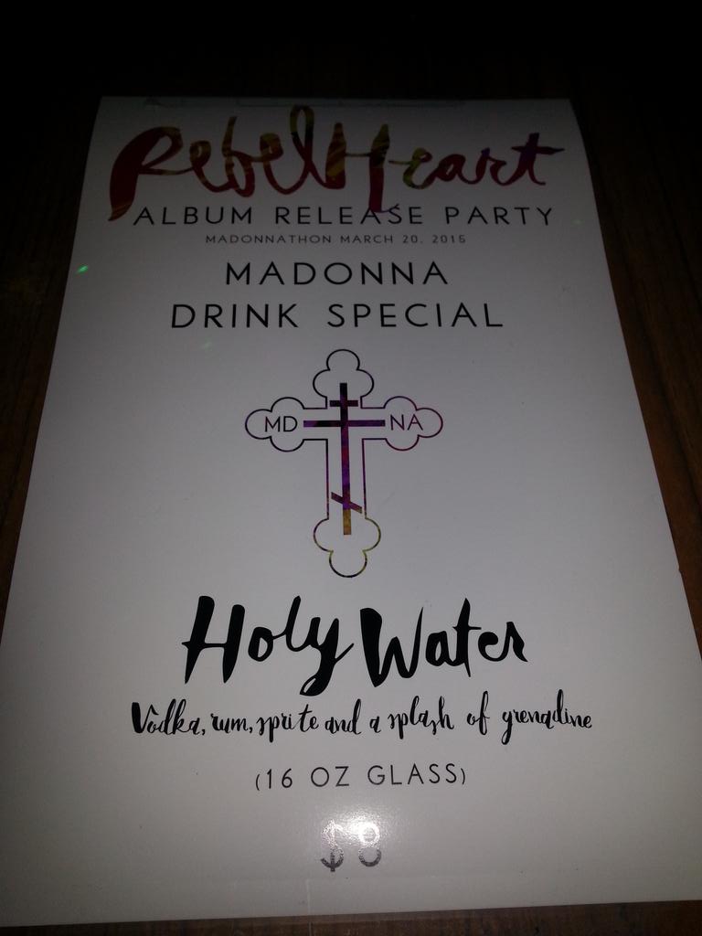 Rockbarny's tweet photo. #madonnathonNYC http://t.co/VrT93mwKUb