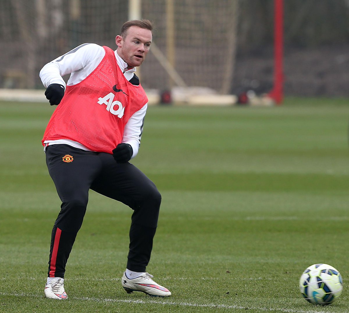 ManUtd_Es's tweet photo. ¡Listos para jugar el domingo en Anfield! #mufc http://t.co/8GOTHoXscZ