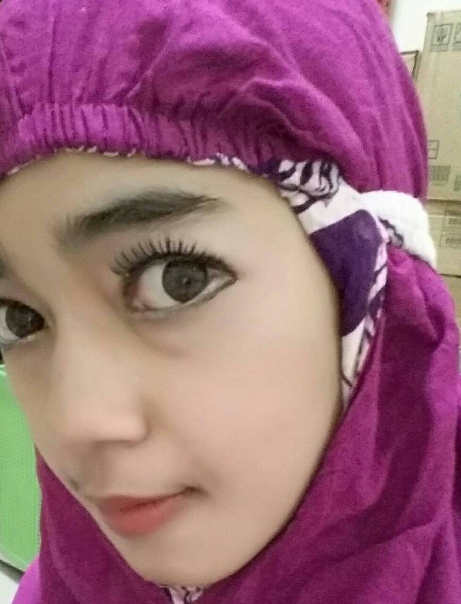 farah_zinan's tweet photo. @Ady_Yuska http://t.co/MuzLgf9ke3