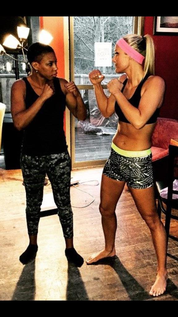 1of5gringos's tweet photo. Weigh-Ins done! Both girls on point, go getter Miranda Granger👊#mma #_HOLLYHOLM http://t.co/b8rXZzrQKw