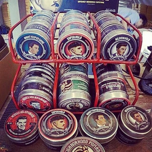 BarberShop55's tweet photo. Sxpomade http://t.co/ZvrJ4dZbJz