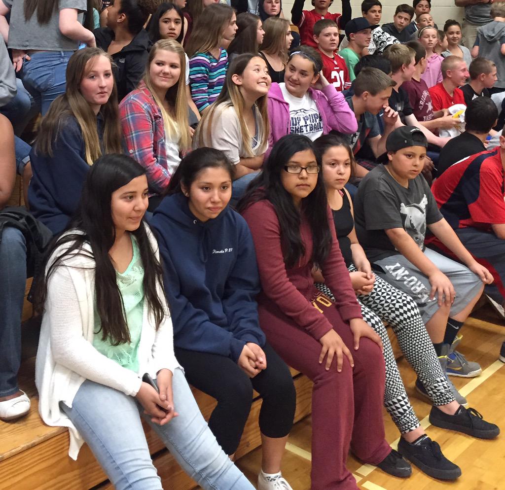 MJHSBullpups's tweet image. Ready to finish business!!!! Fans at all ready too!! #bullpuppride #strive4success