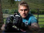 r_ivan_r's tweet photo. @futaztecadep @medranoazteca que tal el que dijeron que era delincuente #ViernesBotanero Omar "el gato" Ortiz http://t.co/m3GtU231DB