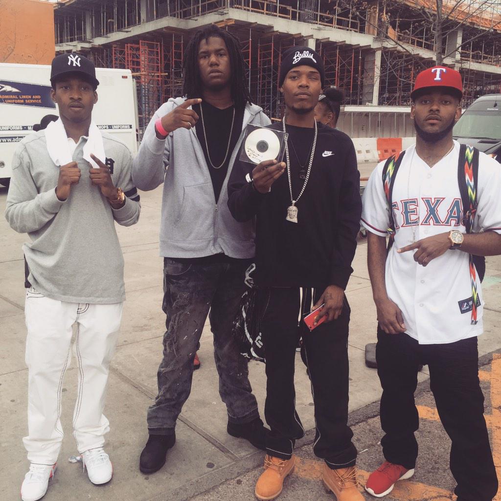 JetVamp's tweet photo. Told him who I was an I'm from Kcmo he said he defiantly gotta check it out π―π― @fettywap #solemnlyswear2 #day1vision http://t.co/6KqabQDjM4