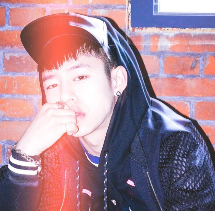 BABY_Taiwan's tweet photo. [Instagram]大賢更新： bird_park "@BAP_Daehyun: bird_park https://t.co/17AacSTmsL" http://t.co/49Npdq4B0s