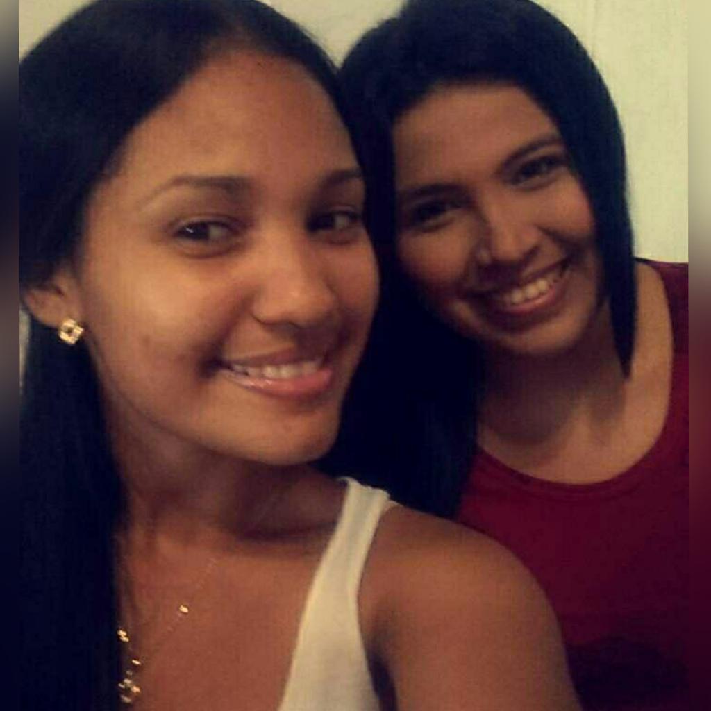 Diosamoon's tweet photo. @BerinaTp .... Bby :)  Encuentro Casual :D http://t.co/umyNxKqRKS